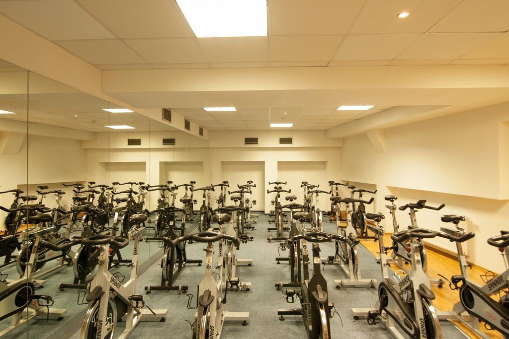 Sport-V-Hotel Hrotovice Bagian luar foto
